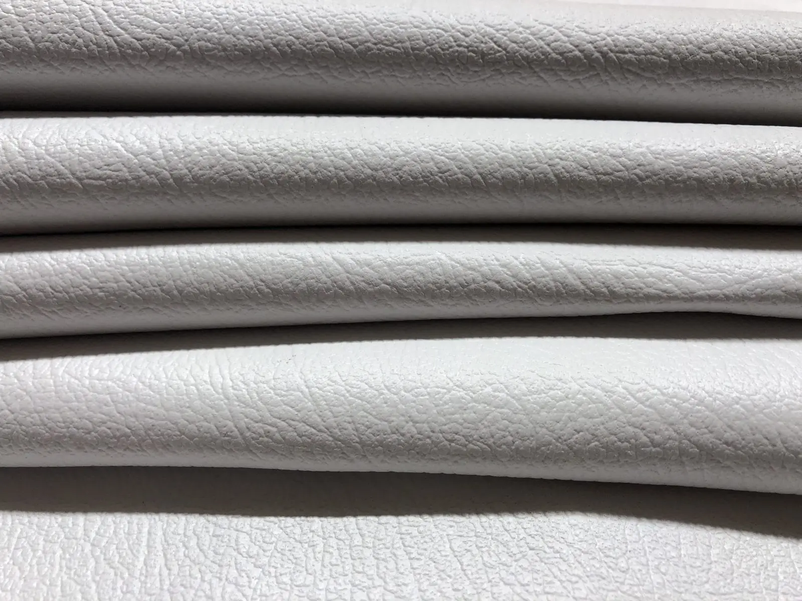 White River Grain Goat Vegetable Tanned